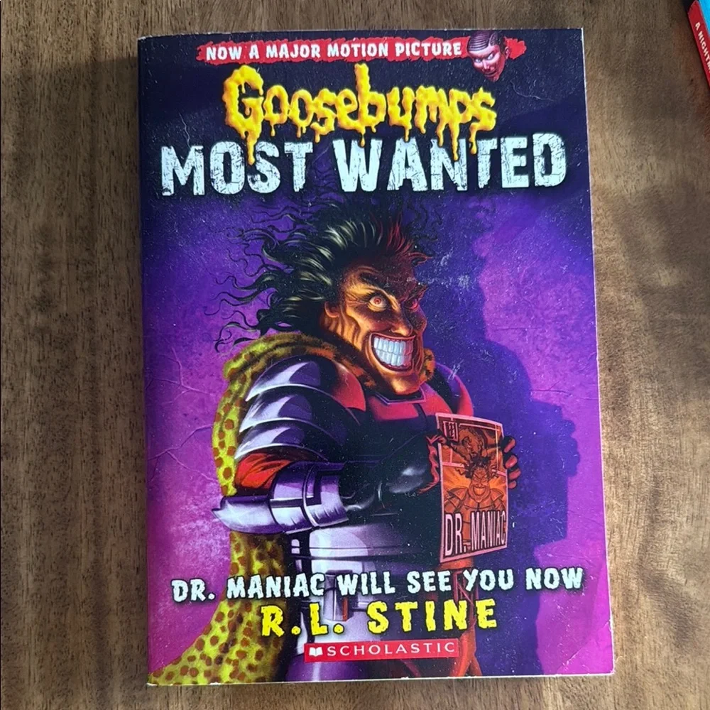 Scholastic Goosebumps Most Wanted and Hall of Horrors Collection - Picture 2 of 7